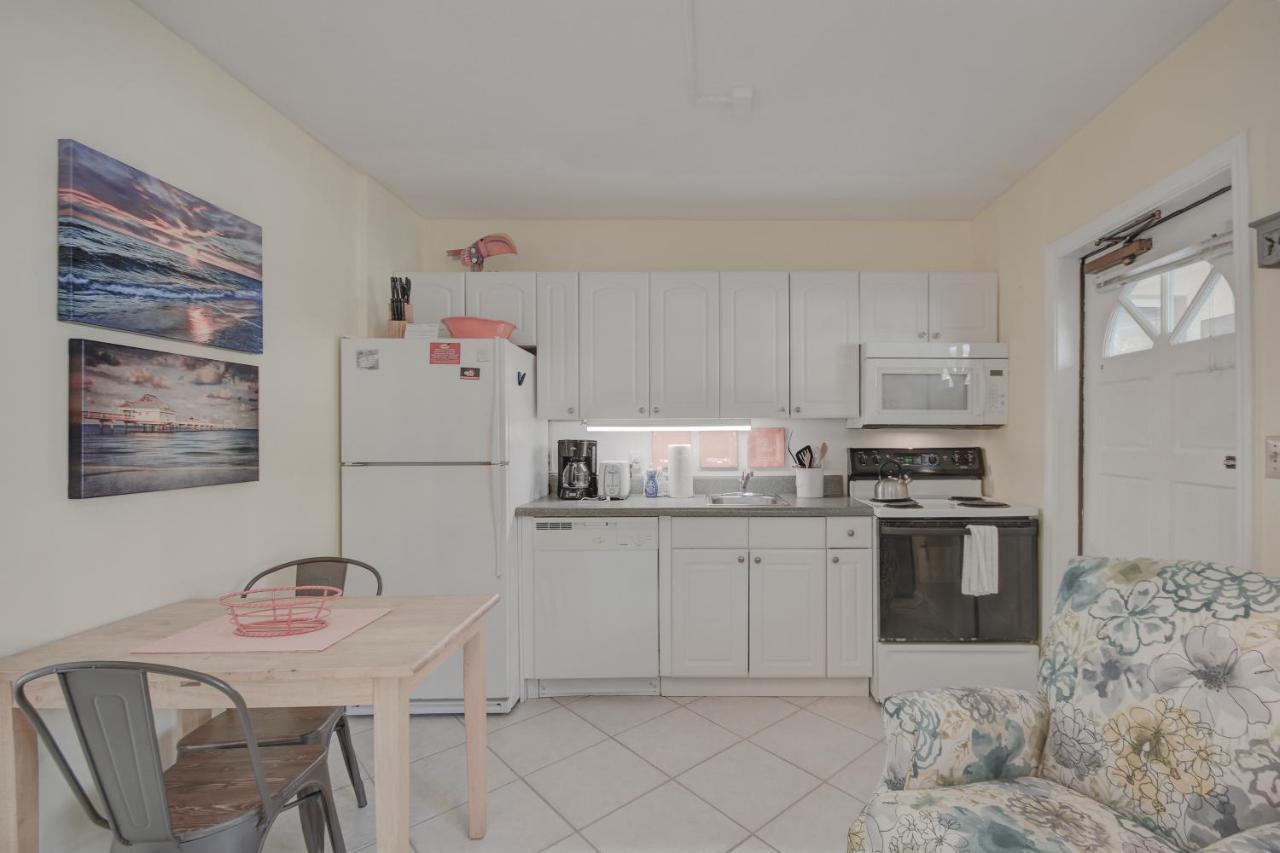 Five Palms Vacation Rentals- Daily - Weekly - Monthly Clearwater Beach Exterior foto